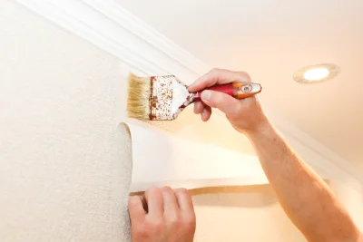 Pose de papier peint à Lezey — revêtements muraux et toiles de verre